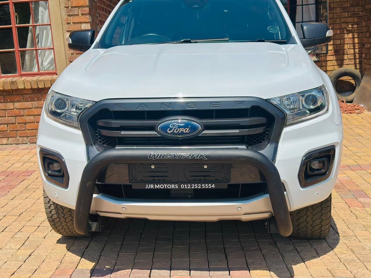 Nudge Bar - Black Ranger Wildtrak T6